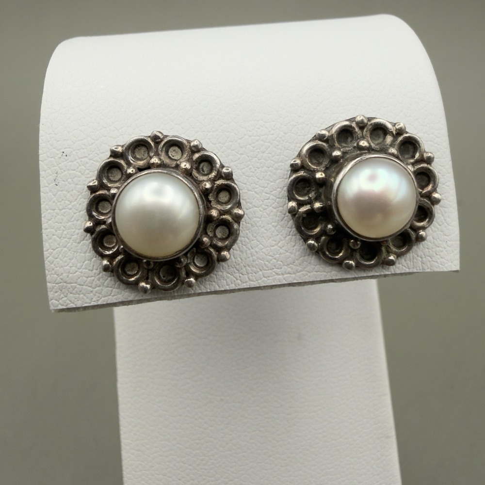 Vintage 925 Sterling Silver Cultured Pearl Stud Earrings Ornate Floral Halo